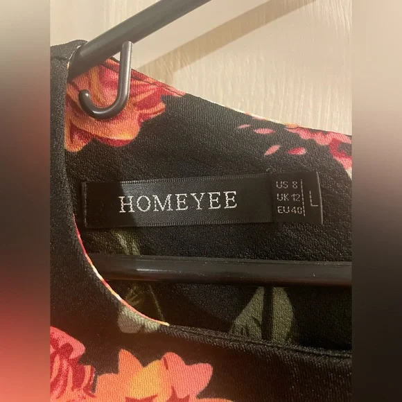 HOMEYEE Women's Floral A-Line Fit & Flare Embroidery Casual Dress - Picture 4 of 4